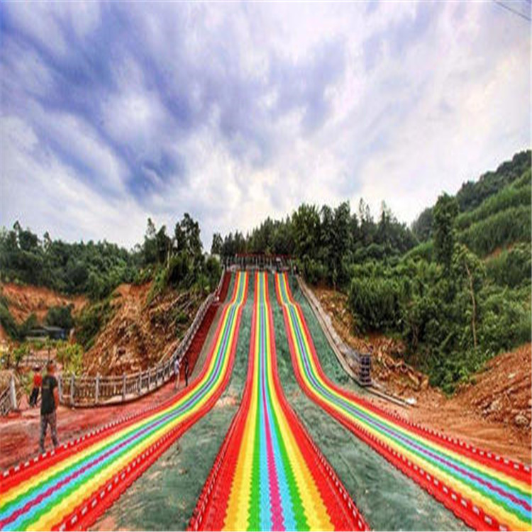 安溪彩虹滑道项目